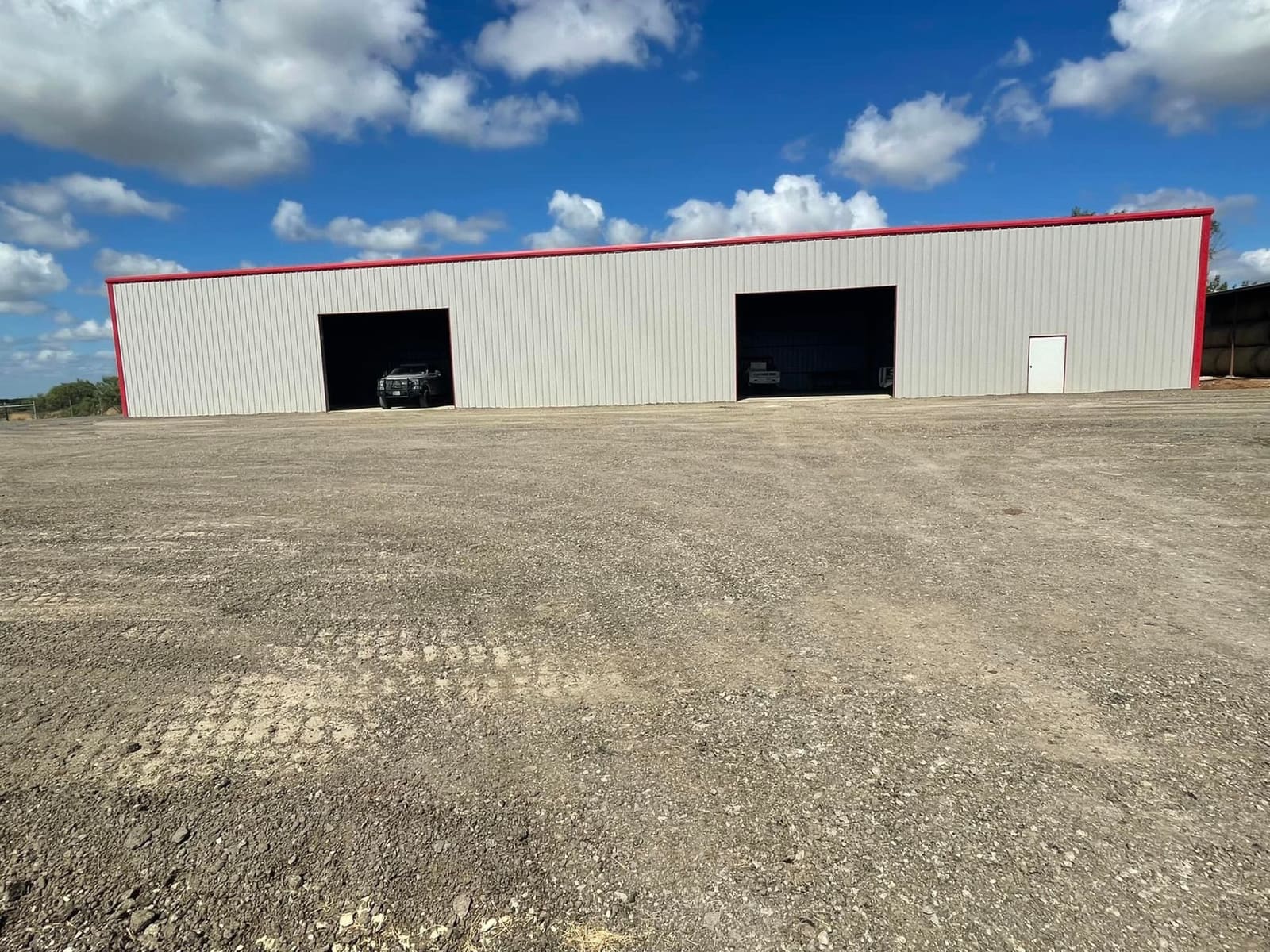 Custom metal building constructed in Natalia, TX by DTF Metal Buildings